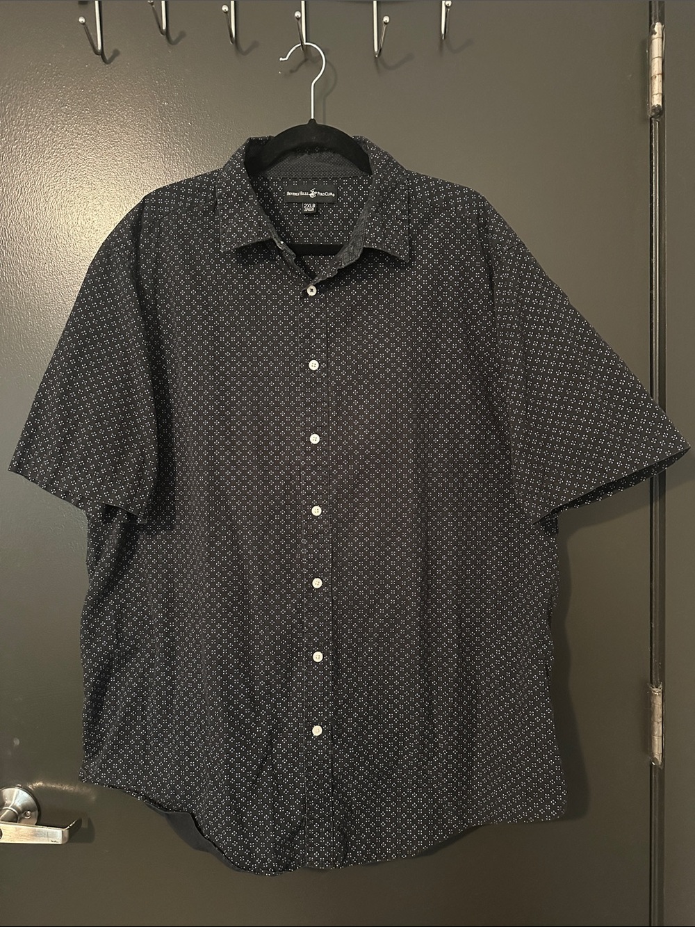 Beverly Hills Polo Club Black Short-Sleeve Button-Down with White Micro Print